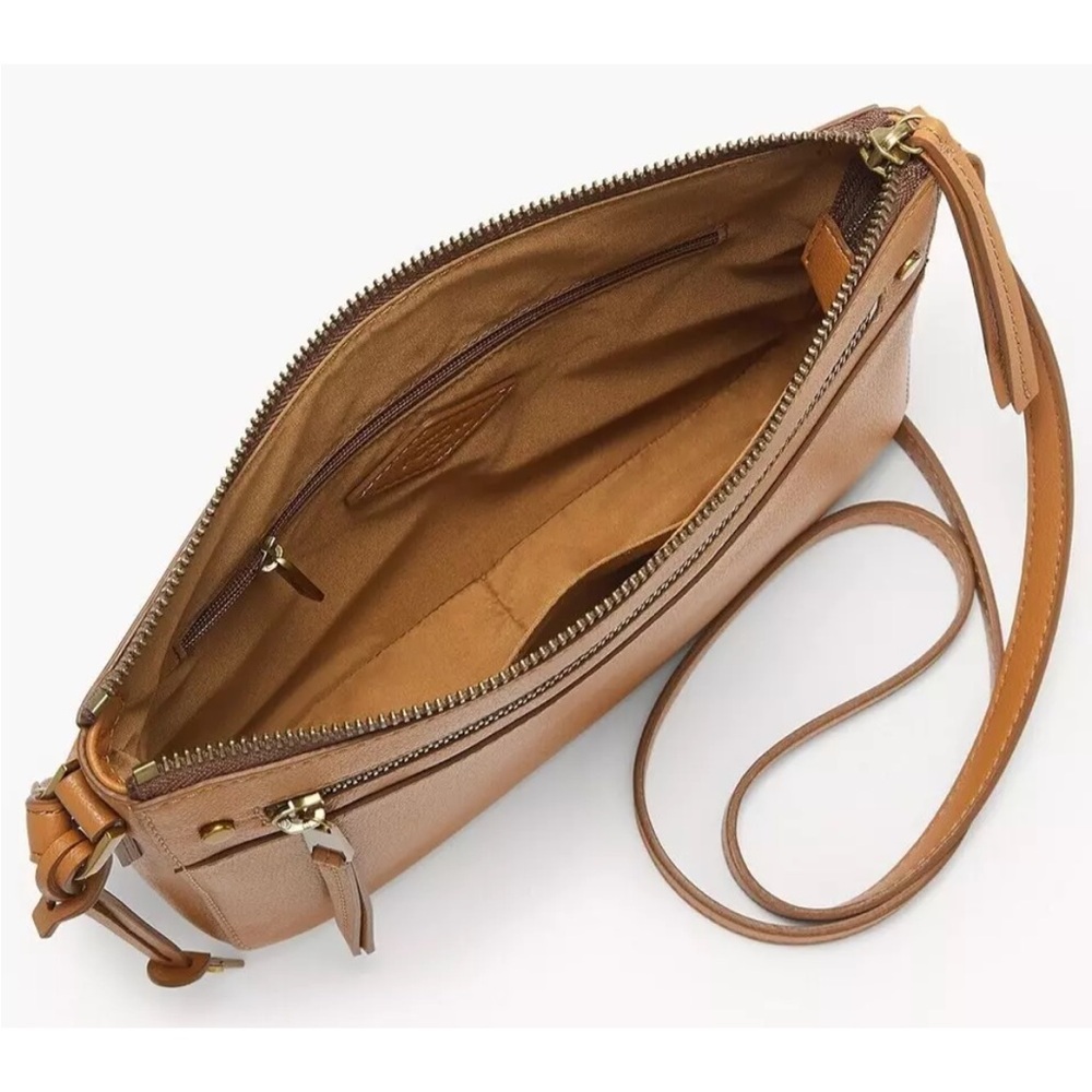 NWT, Fossil, Leather Farrah Crossbody - Picture 4 of 7
